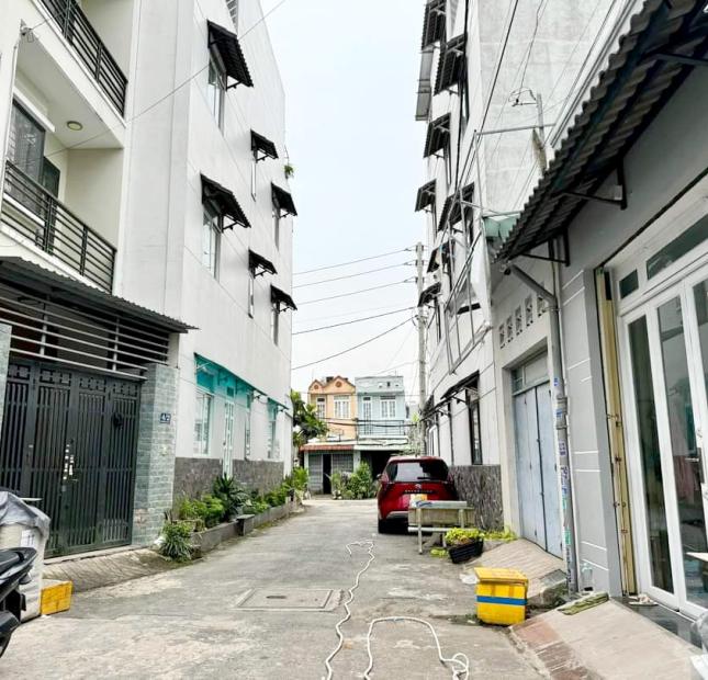 Bán nhà 3 tầng 69m2 mới đẹp, HXH tránh Thạnh Lộc, Quận 12 gần Chợ Cầu Đồng, Ngã Tư ga