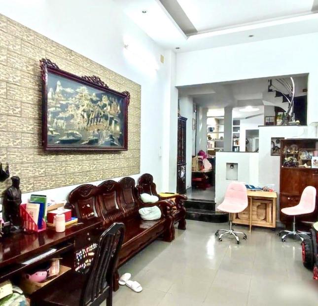  Rẻ nhất khu vực, bán nhà 5 tầng cực đẹp ở ngay,Nguyễn Tri Phương,quận 10,64m2,chỉ 8.X TỶ