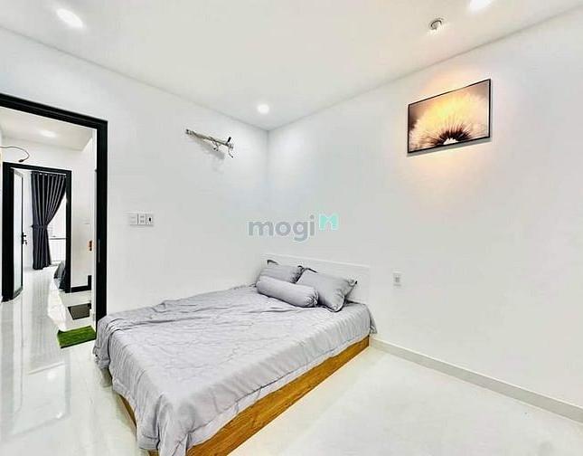 Phạm Văn Chiêu, 39m2, 4 tầng, hẻm xe hơi, full nội thất xịn, Ở LÀ MÊ