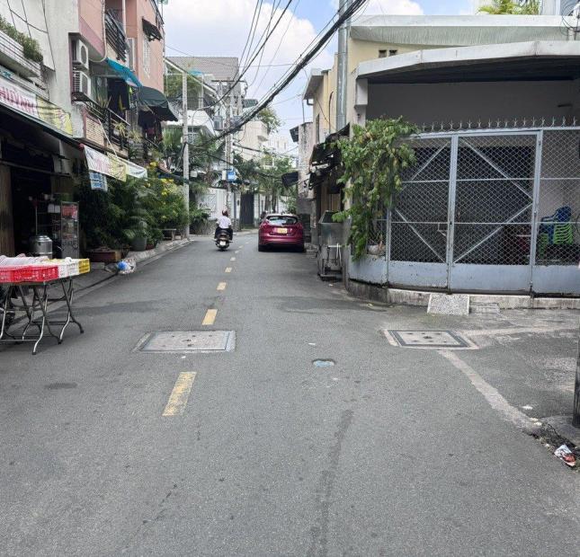 NHÀ ĐẸP - GIÁ TỐT - CHÍNH CHỦ Cần Bán Gấp Nhà Mặt Hẻm Xe Hơi Đường Trường Chinh, Tân Bình