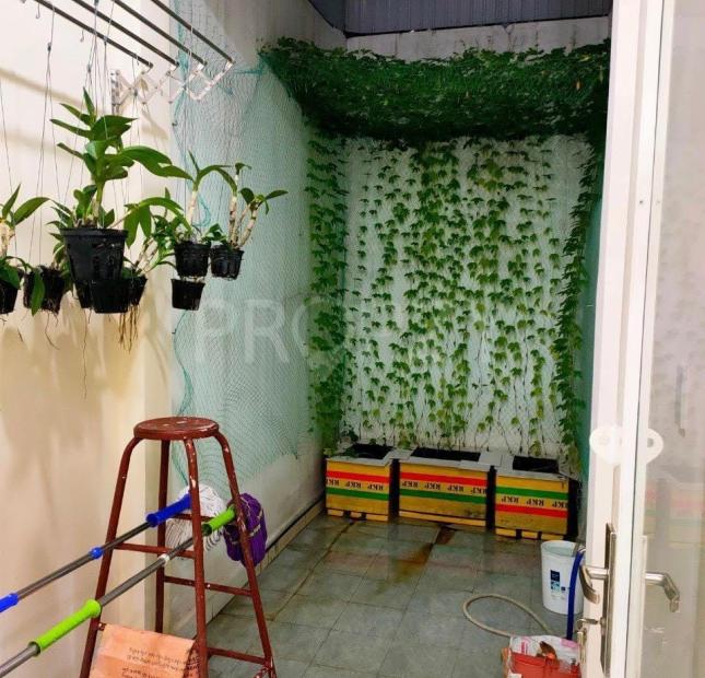*NHÀ ĐẸP 2 TẦNG NGAY BẾN XE MIỀN TÂY GIÁP QUẬN 6,GIÁ CHỈ 3.1 TỶ