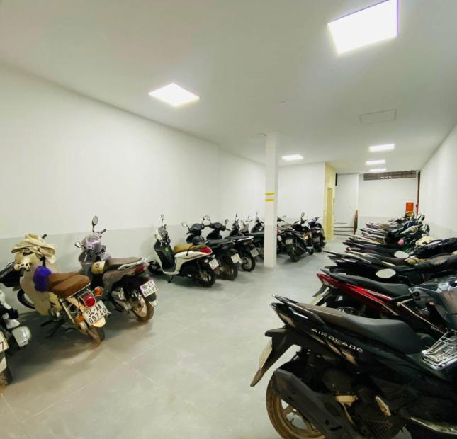 KÌA !! Bán nhà ngõ 68 Ngụy Như Kon Tum 100mx7T Thang Máy MT 6m oto tránh thông sàn hơn 20 ty