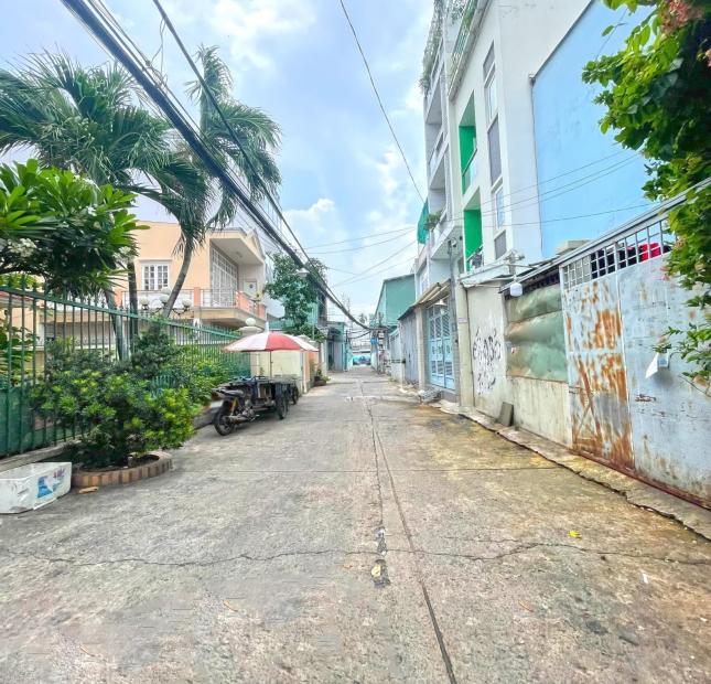 NHÀ 1 LẦU SÂN THƯỢNG HẺM XE HƠI NGUYỄN THỊ THẬP, P.TÂN PHÚ, QUẬN 7