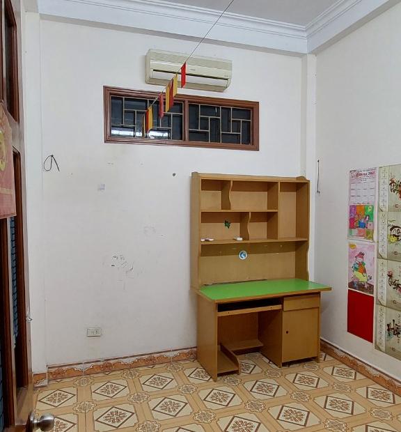 Bán Nhà Dân Xây Yên Phúc,Phúc La Ngõ Nông Ô Tô Đỗ Trước Cửa Nhà Giá 4.55 Tỷ Có TL