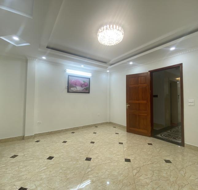 Bán gấp nhà mới 55m2x5 tầng tại phố Giáp nhất,Thanh Xuân, ô tô vào, giá chỉ nhỉnh 10 tỷ