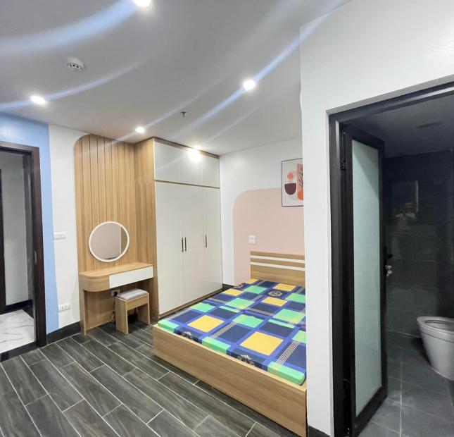 Bán CCMN Cầu Giấy, Quan Hoa 75m2x7t thang máy, full nội thất, dòng tiền 100tr/t, giá 15,3 tỷ 