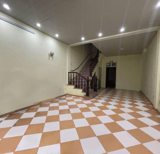 NÓNG O9 2628 5559 Bán nhà mặt phố Khu đô thị mới Trung Yên 117m², 5 tầng, MT 5.2m, giá 32.9 tỷ 