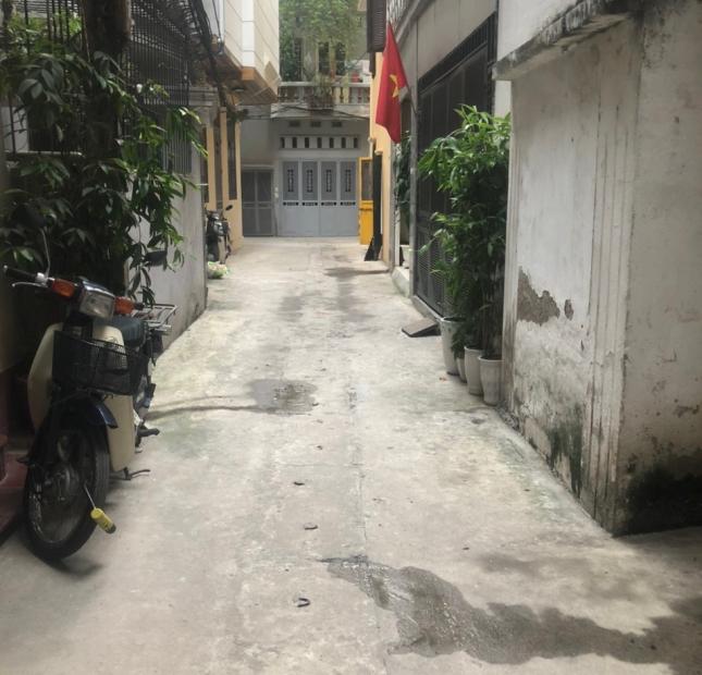 Bán nhà ngõ 134 Lê trọng tấn 46M2, 3 tầng giá 5,3 tỷ