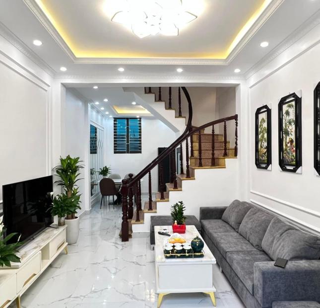 Bán nhà Nguyễn Hữu Thọ, Đại Kim 40m² 4T giá 3,45 tỷ.