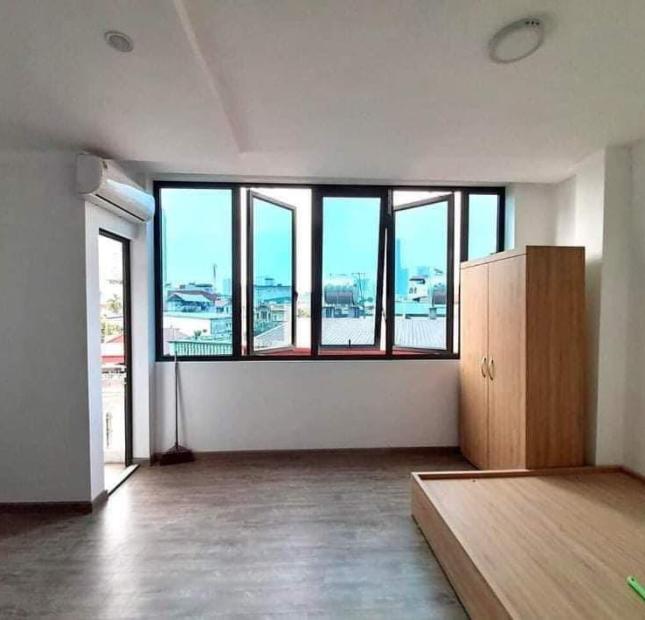 Gà Đẻ Trứng Vàng Với Tòa Nhà  Dịch Vụ Ngõ 43 Trung Kính, 80m Chỉ Nhỉnh 14 tỷ