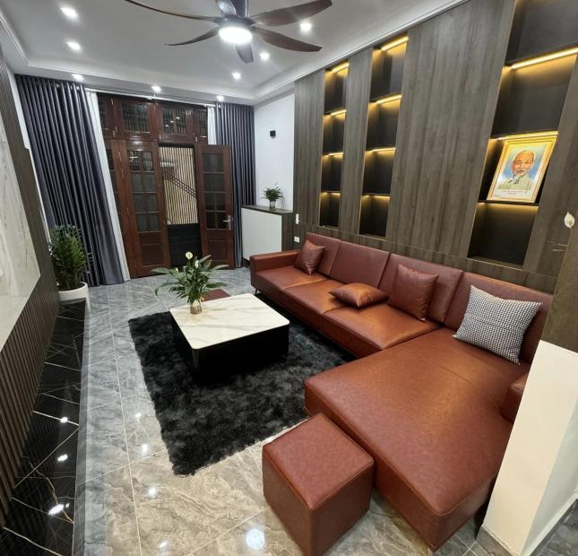 BÁN NHÀ QUẬN HOÀNG MAI - KHU PHÂN LÔ CÔNG AN DT 44M2 