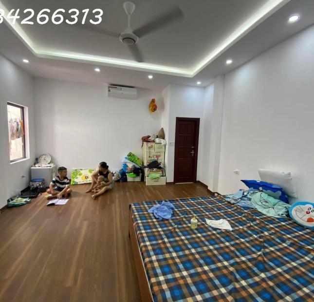 Bán nhà đẹp lô góc 40m2 3tầng mặt tiền 5m 3.5tỷ ngõ 378 Thụy Khuê thông 66 Võng Thị Tây Hồ