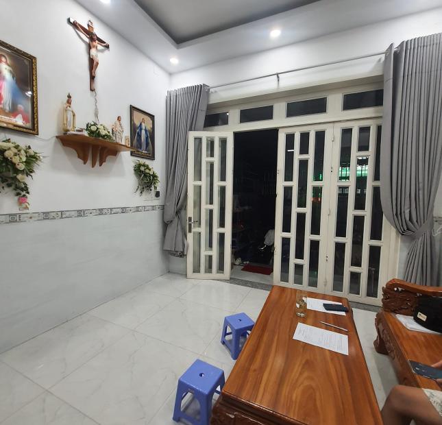Bán Nhà Đường Số 21 Thủ Đức. DT: 75m2. LH: 0932155399.