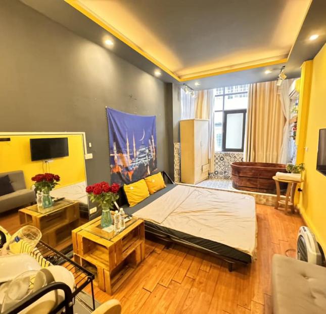 SIÊU PHẨM KINH DOANH MẶT PHỐ BA ĐÌNH - HÀNG HIẾM - VIEW HỒ NGỌC KHÁNH - KINH DOANH - Ô TÔ - 28M2,