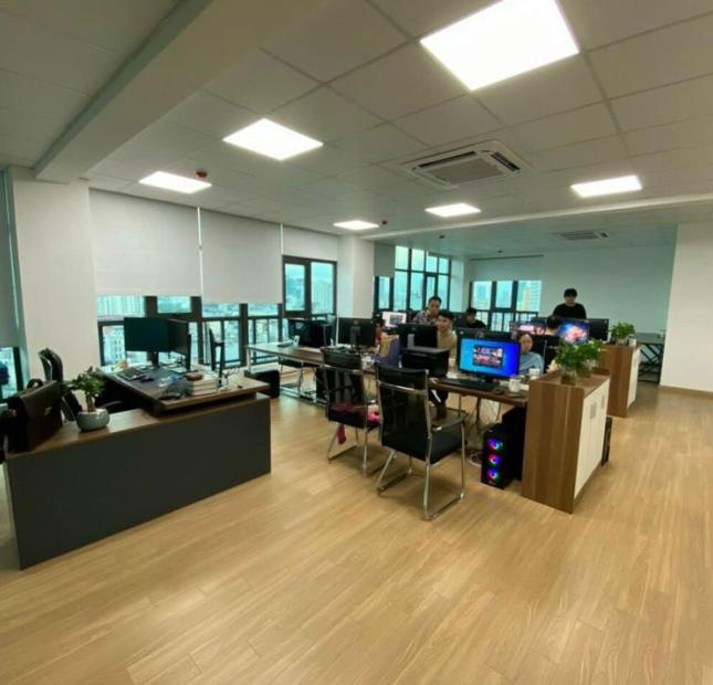 Cho thuê văn phòng Nguyễn Cơ Thạch hai mặt thoáng 100m, 130m, 220m bàn giao đầy đủ điều hòa, trần, sàn.