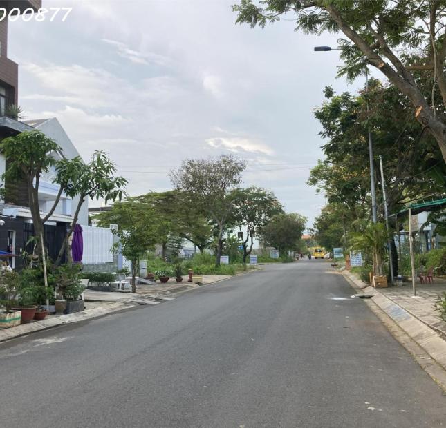 Bán đất biệt thự KDC Lập Phúc Nhà Bè. DT 10m x 25m, đường 20m, thông Đào Sư Tích, PMH Quận 7