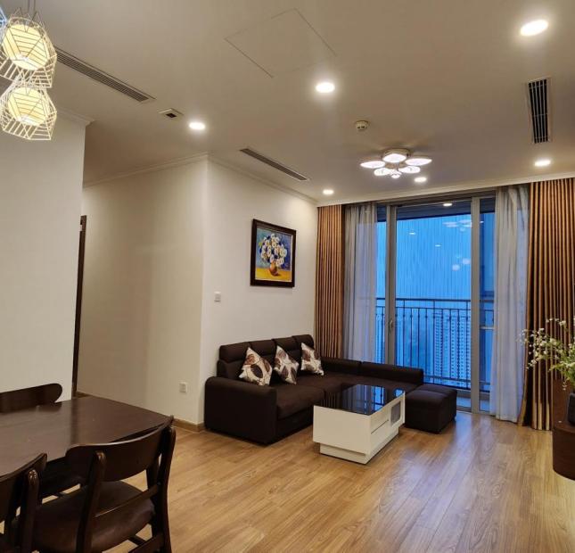 Bán chcc Vinhomes gardenia, tầng trung, thoáng mát, 2pn. nhận nhà luôn. Mr Minh 0975 640 007