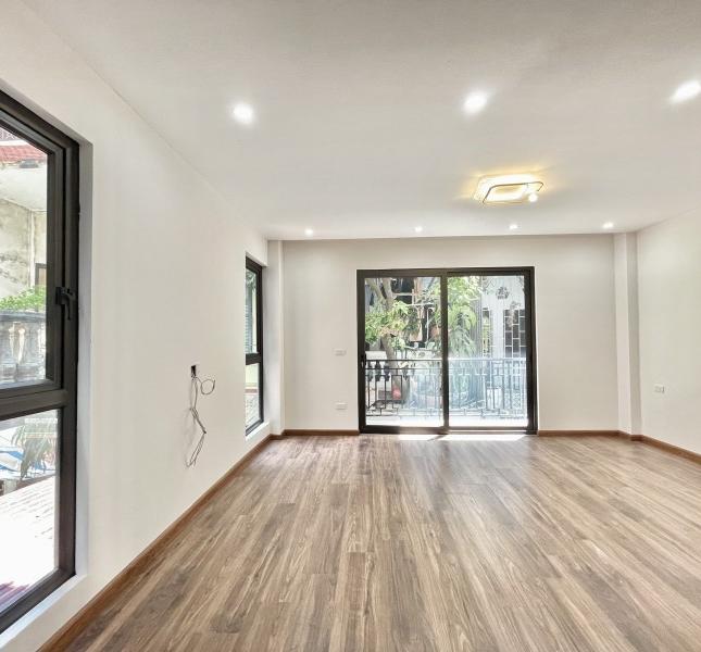 BÁN GẤP NHÀ - ĐƯỜNG LÊ TRỌNG TẤN 45M2 6 TẦNG  MẶT TIỀN 4.5M 7 TỶ