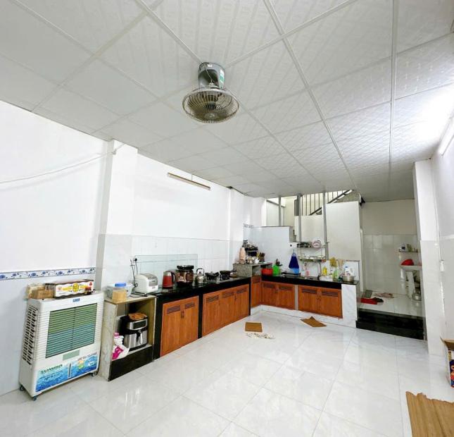 Cần bán gấp nhà 1 lầu Tân Hiệp, 4m x 23m, đường nhựa thông chỉ 2ty8