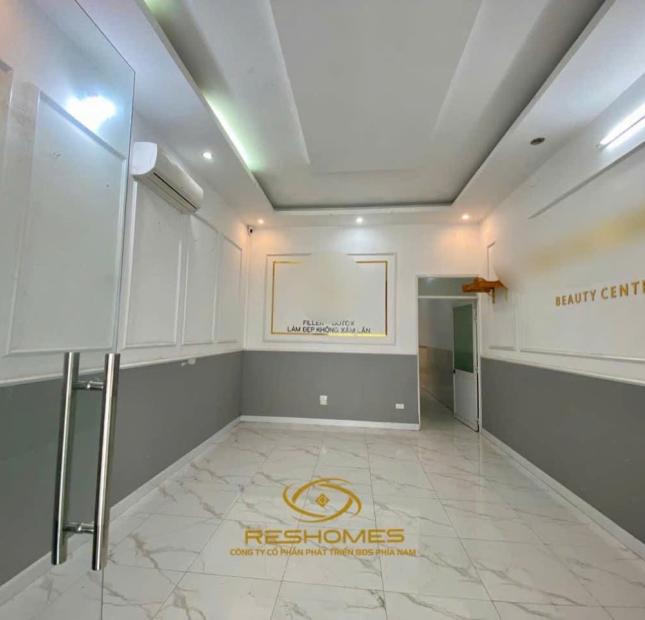 Nhà đẹp, vị trí kinh doanh gần chợ Tân Phong, 4m x 26m chỉ 4,5 tỷ
