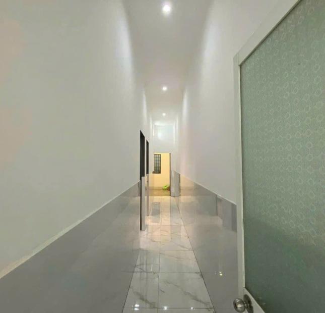 Nhà đẹp, vị trí kinh doanh gần chợ Tân Phong, 4m x 26m chỉ 4,5 tỷ