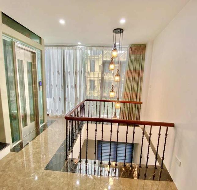 SIÊU PHẨM NHÀ ĐẸP, PHÔ XUÂN LA ,TÂY HỒ ,5 TẦNG THANG MÁY , 2 MẶT THOÁNG GẦN TÂY HỒ , NGÕ THÔNG TỨ