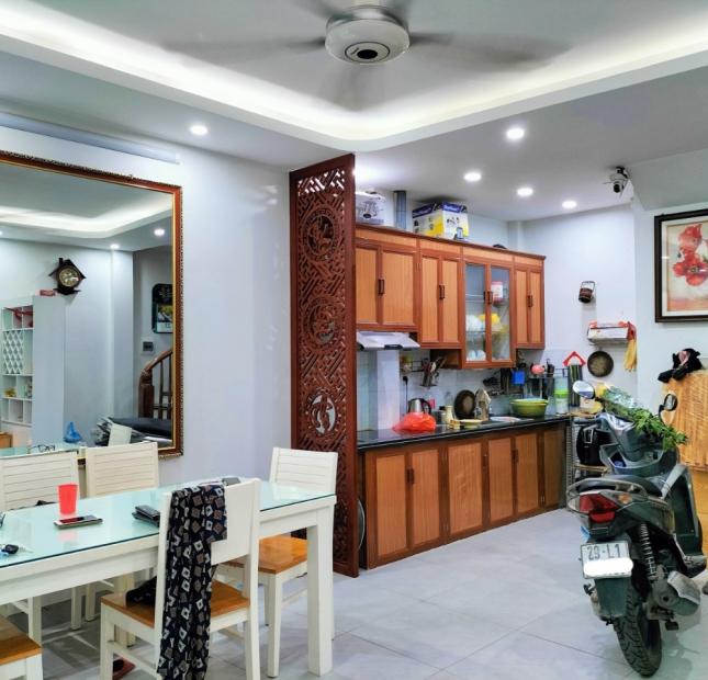 Bán nhà Xuân La- Tây Hồ - 3 PHÚT HỒ TÂY LỘNG GIÓ - KINH DOANH - LÔ GÓC - MÁT MẺ - AN SINH ĐỈNH.