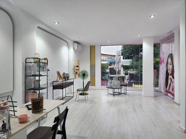 Cho Thuê Mặt Bằng 2 mặt tiền (Lầu 3), tòa 6 tầng tại 331 Lê Văn Sỹ, phường 13, quận 3