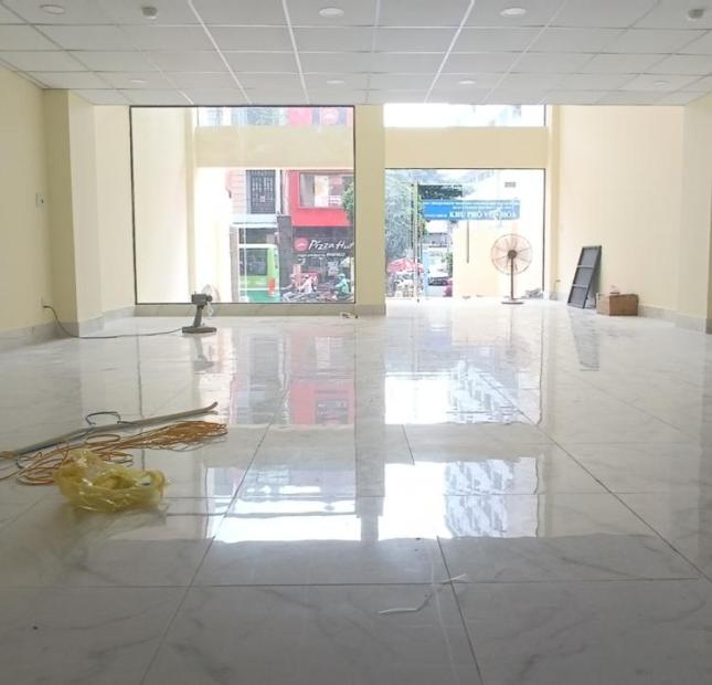 Cho thuê nhà mặt tiền số 61 đường Phổ Quang -Tân Bình mới xây dựng làm văn phòng và mặt bằng kinh