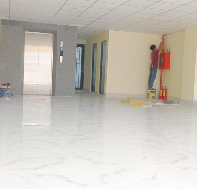 Cho thuê nhà mặt tiền số 61 đường Phổ Quang -Tân Bình mới xây dựng làm văn phòng và mặt bằng kinh