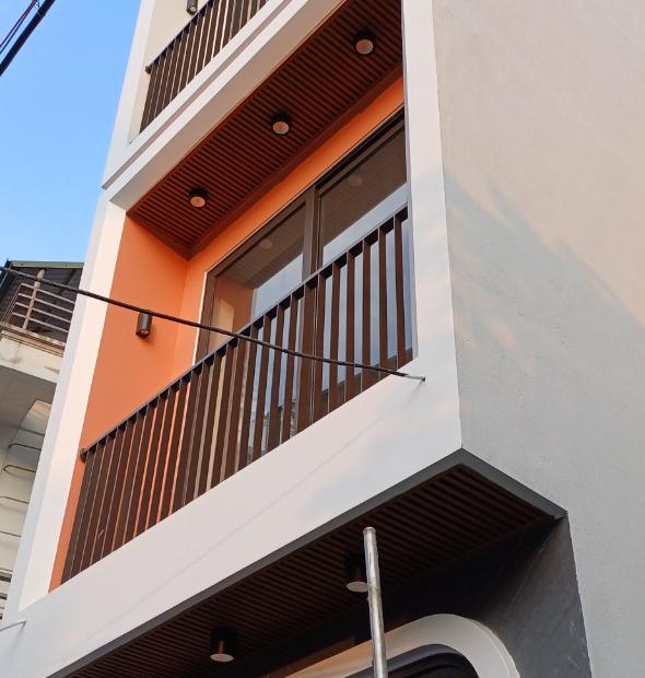 MỘT CĂN NHÀ XINH CÓ HOA THƠM TRÁI HIỀN 42m² 4 TẦNG CHỈ 4.55TỶ, CỔ LINH, LONG BIÊN
