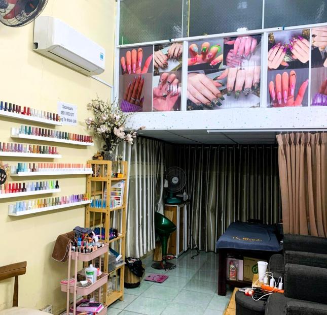 Sang tiệm nail 60m2 mặt tiền đường số 17 Linh Chiểu