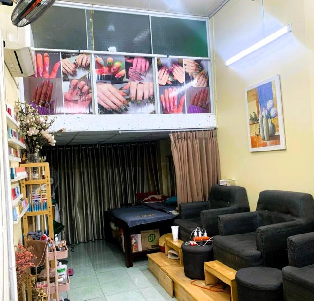 Sang tiệm nail 60m2 mặt tiền đường số 17 Linh Chiểu