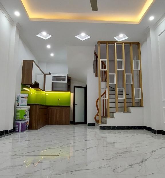 Bán nhà 32m2x5T  Quang Trung-Hà Đông. ngõ thoáng yên tĩnh, gần chợ Hà Đông. Lh 0984672007