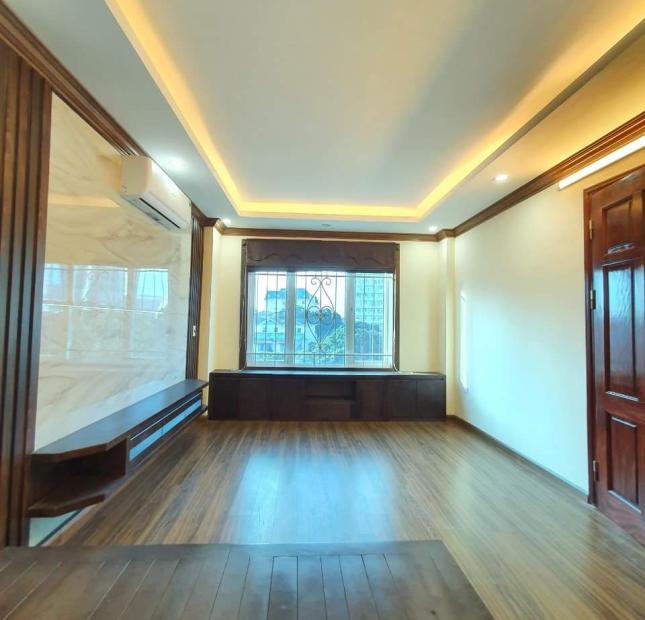 Bán mảnh đất tại Phố Nhật Chiêu, Tây Hồ - Diện tích 69m2 - Giá 5,95 tỷ - Đã xây sẵn móng tầng 1