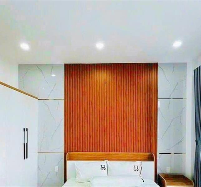 Bán Nhà Mặt Tiền 88m2, 4 Tầng, Kế Bên Hiệp Thành CiTy, Nguyễn Thị Búp. Quận 12