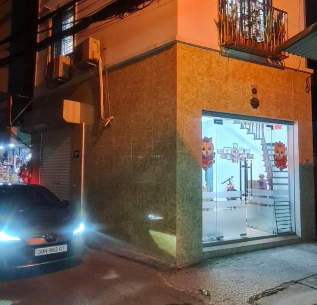 Bán nhà Bát Khối,Long Biên 5 tầng,40m,Mt5m ,lô góc,kinh doanh hơn 5 tỷ