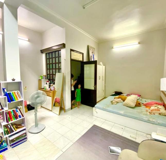CHÍNH CHỦ BÁN NHÀ ĐƯỜNG LÁNG ĐỐNG ĐA PL NGÕ THÔNG ÔTÔ >10TỶ 50M 5T