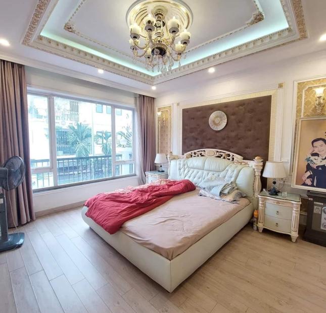 CẦN BÁN GẤP NHÀ PHỐ THÁI HÀ PHÂN LÔ Ô TÔ TRÁNH, VỈA HÈ KINH DOANH 103M, 25.8 TỶ.