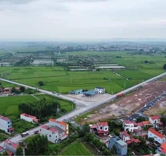 Bán lô đất mặt phố khu phân lô Xã Xuân Phú, Bắc Giang. DTSĐ 90m2, MT 5m.