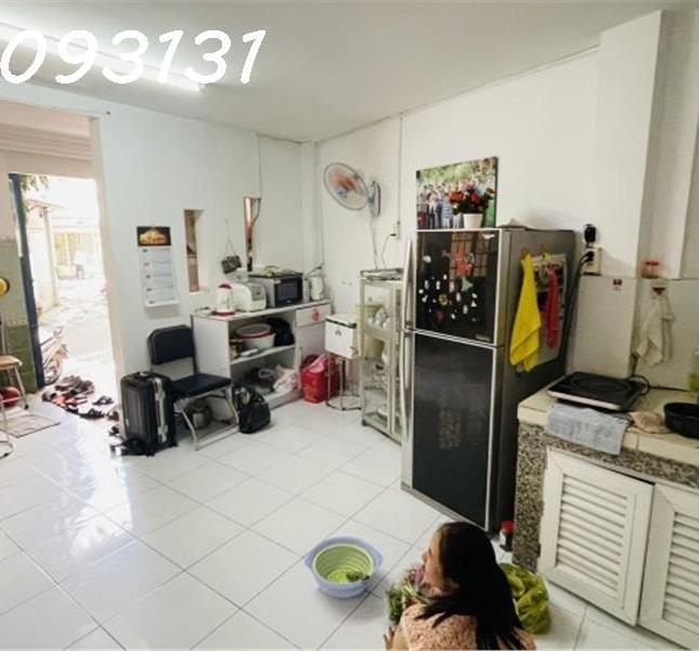 T3131-Bán Nhà Hẻm 489/ Lê Văn Sỹ - Huỳnh Văn Bánh - 50m2, 3 Tầng, 4PN , 4WC Giá 5 tỷ 950