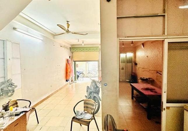 BÁN NHÀ TRƯỜNG CHINH, THANH XUÂN 62M,5T, MT 5.5, Ô TÔ, KINH DOANH, 1 NHÀ RA MẶT PHỐ, NHỈNH 12 TỶ.