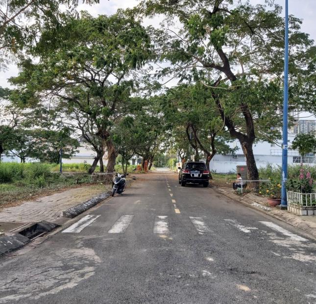 Bán nhà Quận 2 phường Thạnh Mỹ Lợi đường Nguyễn Văn Kỉnh TP Thủ Đức 204.5m2