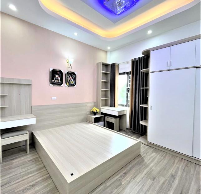 Rất cần bán nhà Ngô Thì Sỹ, Vạn Phúc, Hà Đông. 41m2 KD, Ô TÔ Giá Rẻ!