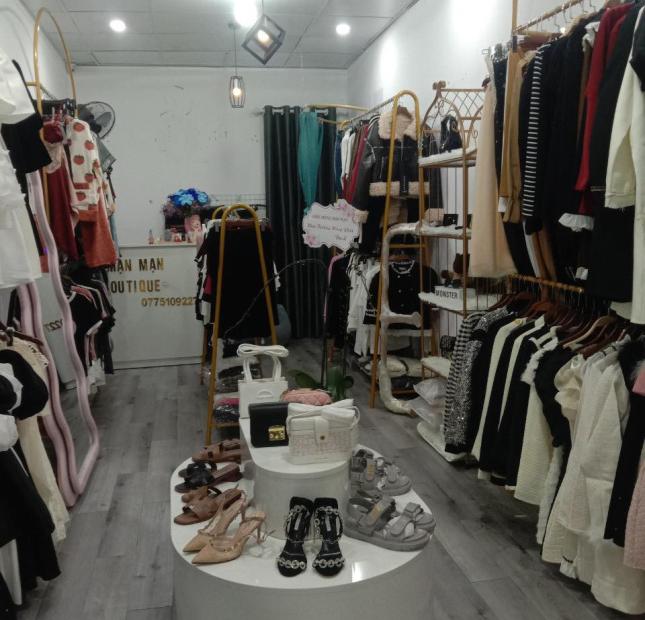 SANG NHƯỢNG MẶT BẰNG CỰC ĐẸP Địa chỉ: Số 38b phố Mai Dịch, Cầu Giấy, Hà Nội.