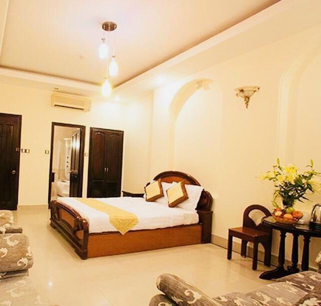 Tôi Chính Chủ Cần Bán Khách sạn Phương Phi  483 Âu Cơ, Tân Phú chỉ 75 tỷ