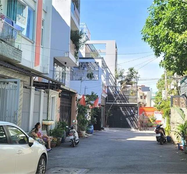 Bán nhà 106.2m 5x20m nhà có HẦM đường cố 9 P. Linh Trung SHR chính chủ