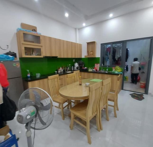 MẶT TIỀN HẺM KINH DOANH - THẠNH XUÂN QUẬN 12, 90M2, 3 TẦNG, NHÀ ĐẸP Ở NGAY - GẦN UBND PHƯỜNG.