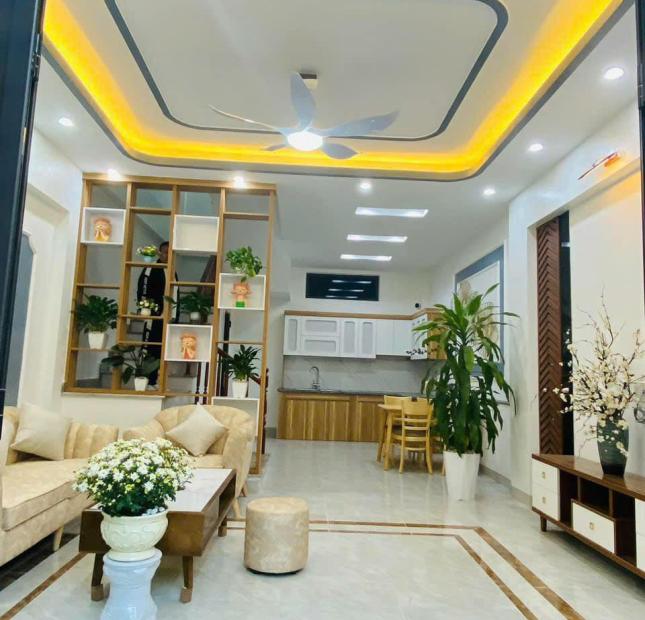 Bán nhà ngõ phố Vũ Hựu, ph Thanh Bình, TP HD, 3 tầng, 3 phòng ngủ, đường ô tô thông, chỉ 2.58 tỷ