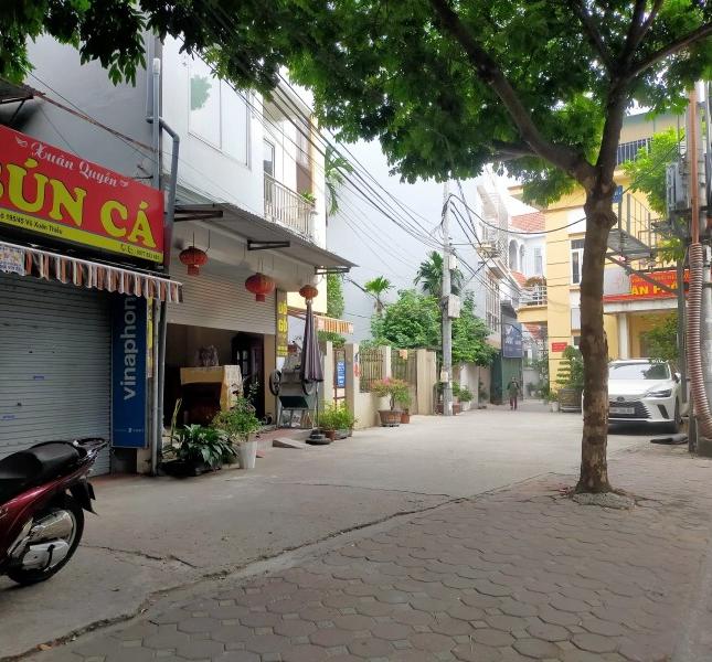 Bán nhà Vũ Xuân Thiều,Long Biên 68m2,2 tầng,vỉa hè,kinh doanh hơn 7 tỷ